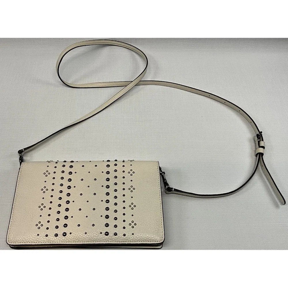 COACH Bandana Rivets Foldover Crossbody Purse Bag Ivory Pebbled Leather VGUC